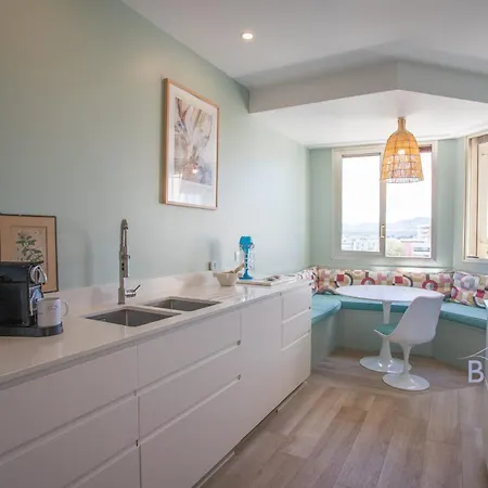 Smart Flat In Sea View Ac Parking And Pool Апартаменты