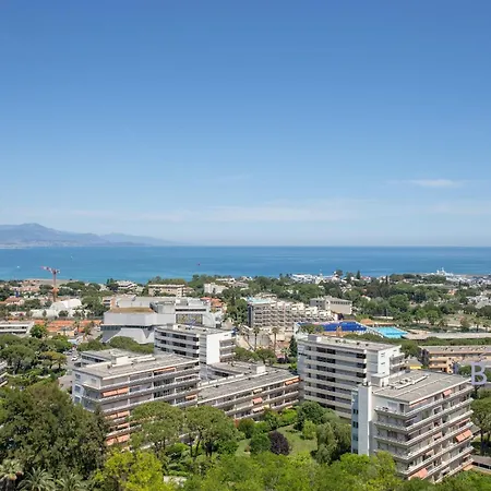 Apartment Smart Flat In Sea View Ac Parking And Pool Antibes