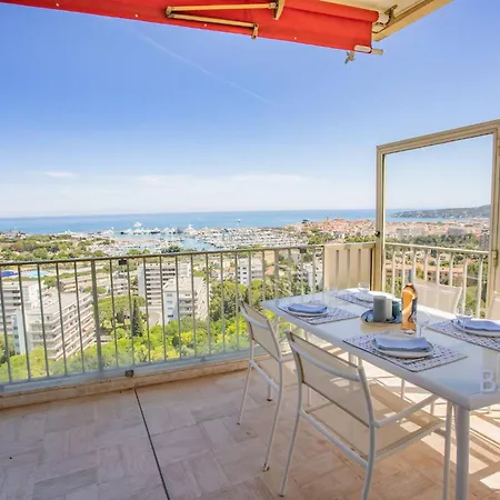 Smart Flat In Sea View Ac Parking And Pool