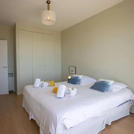 Smart Flat In Sea View Ac Parking And Pool