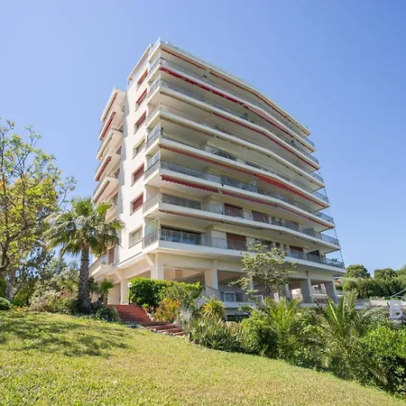 Apartment Smart Flat In Sea View Ac Parking And Pool