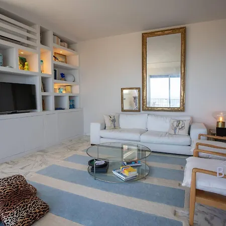 Smart Flat In Sea View Ac Parking And Pool Appartement *