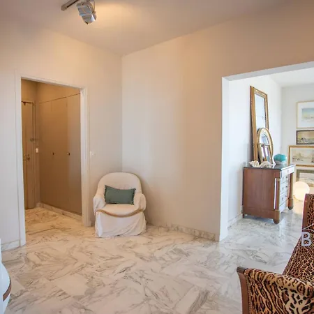 Smart Flat In Sea View Ac Parking And Pool Appartement *