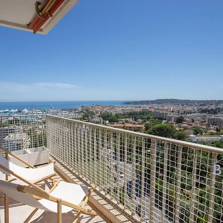 Appartement Smart Flat In Sea View Ac Parking And Pool