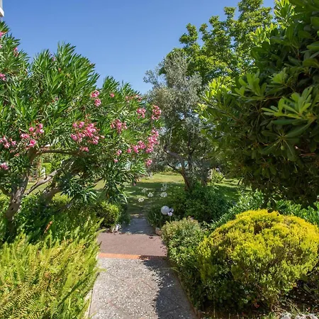 Smart Flat In Sea View Ac Parking And Pool Appartement *