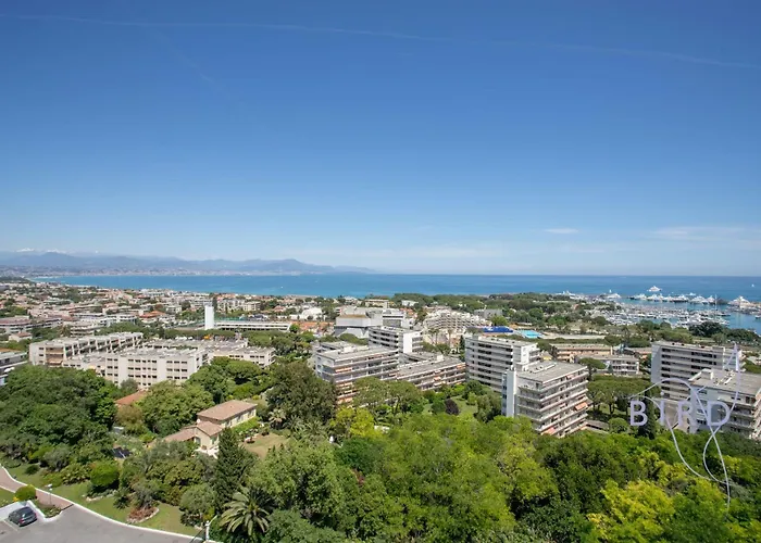 Daire Smart Flat In Sea View Ac Parking And Pool *