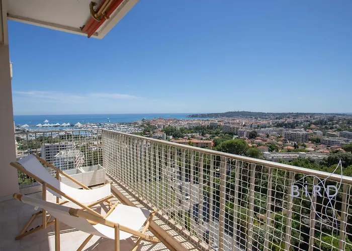 Smart Flat In Sea View Ac Parking And Pool *