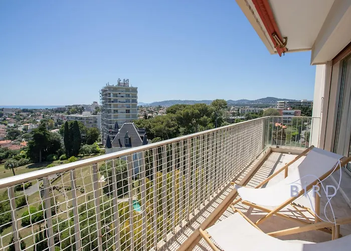 Smart Flat In Sea View Ac Parking And Pool * Antibes