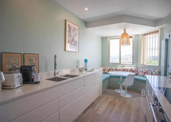 Smart Flat In Sea View Ac Parking And Pool Daire