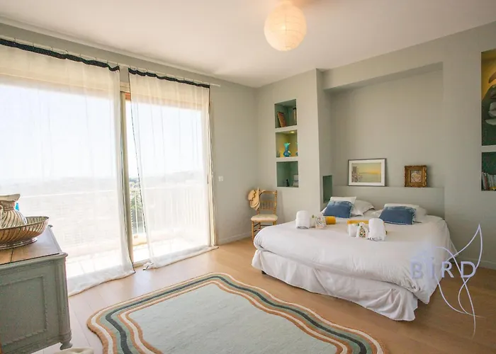 Smart Flat In Sea View Ac Parking And Pool Daire *