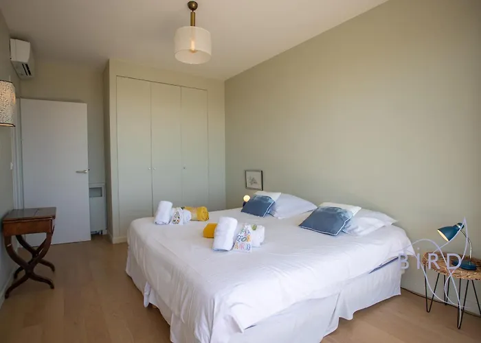 Daire Smart Flat In Sea View Ac Parking And Pool *