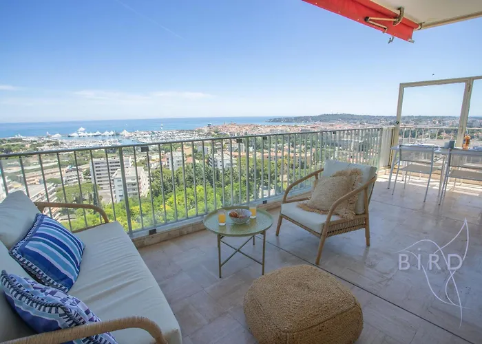 Smart Flat In Sea View Ac Parking And Pool Daire Antibes